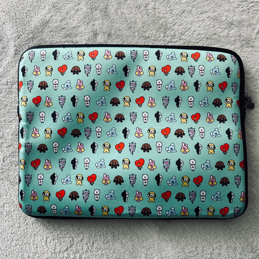 BTS Laptop 13” soft case